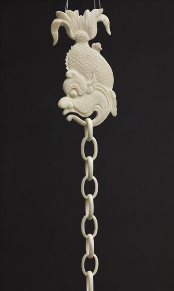 象牙雕鏤空人物套球