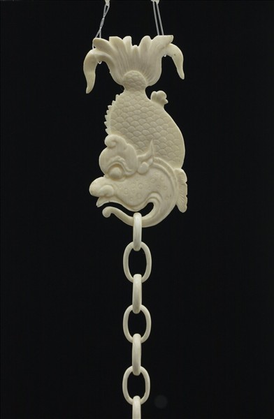 象牙雕鏤空人物套球