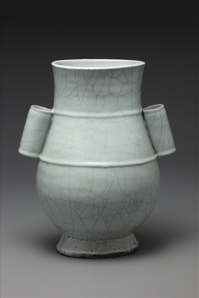 官窯 青瓷貫耳壺