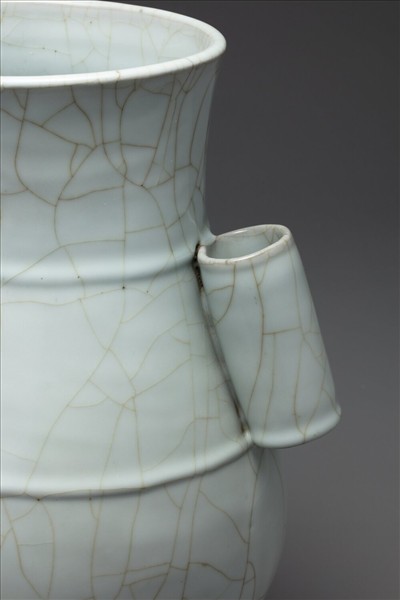 官窯 青瓷貫耳壺