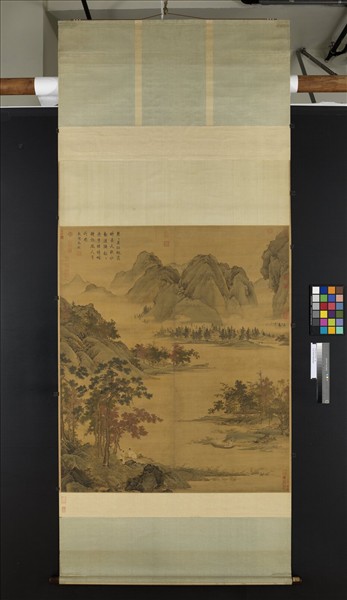 明仇英秋江待渡　軸