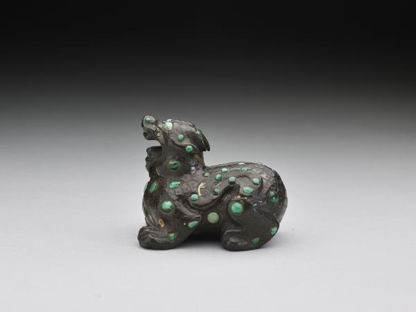 銅嵌孔雀石辟邪