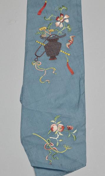 藍綢繡暗八仙綵帨