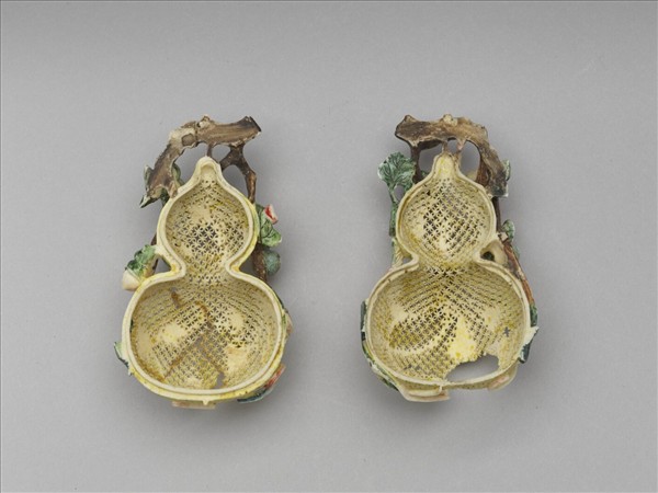 象牙鏤雕葫蘆盒