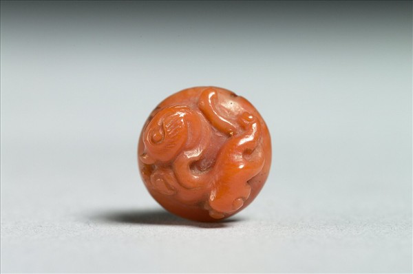 玉鼻煙壺