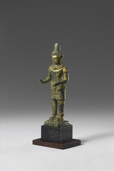 柬埔寨12-13世紀青銅鎏金菩薩立像