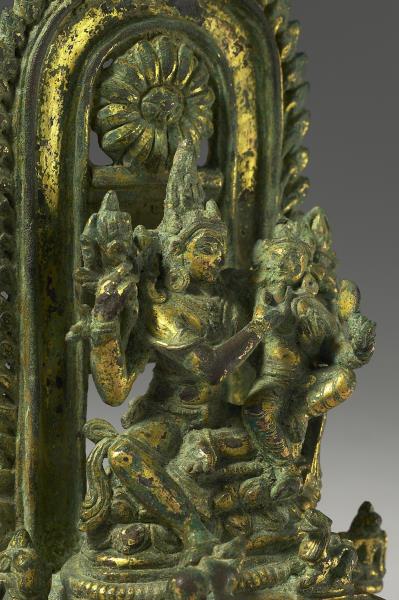 印度東北地區 12世紀 青銅鎏金 烏瑪—大自在天舒坐像