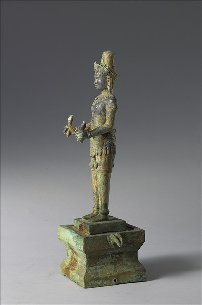 柬埔寨 12-13世紀 青銅鎏金 男神立像，日天或濕婆神