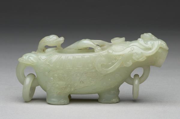 玉雙環螭虎花澆