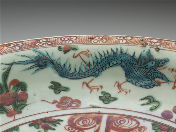 五彩龍鳳花卉紋盤