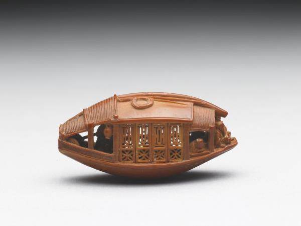 雕橄欖核舟（底刻「後赤壁賦」全文）