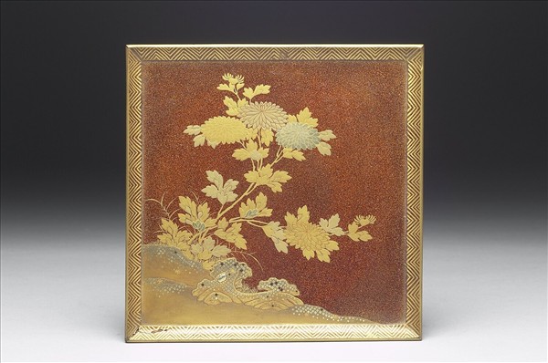 Lacquer box with chrysanthemum decor - National Palace Museum