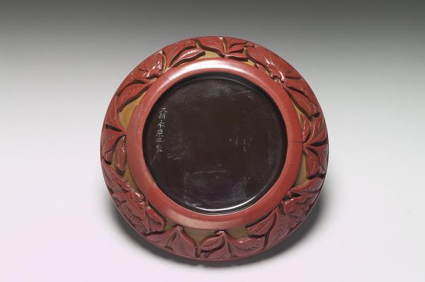 剔紅茶花圓盒