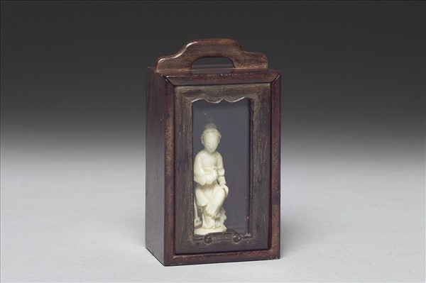 雕象牙魚籃大士像