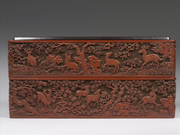 剔紅鹿苑長春圖多寶格長方盒