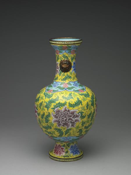 銅胎畫琺瑯獸面瓶