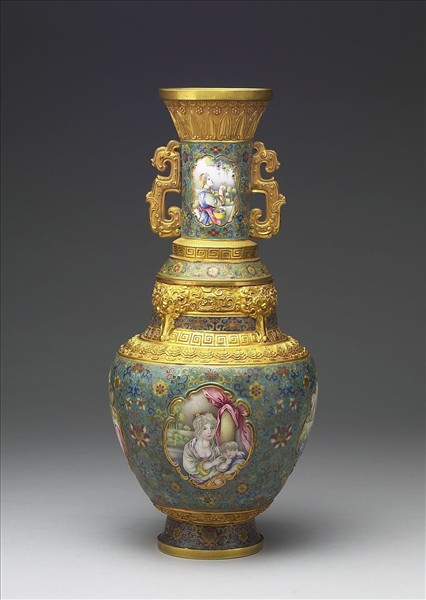 金胎掐絲兼畫琺瑯西洋母子圖瓶