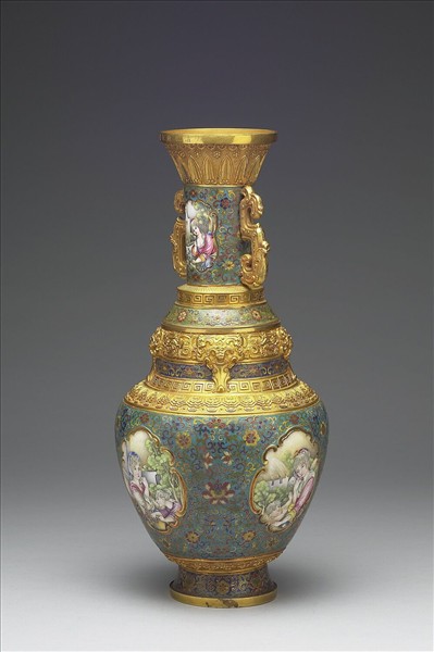 金胎掐絲兼畫琺瑯西洋母子圖瓶