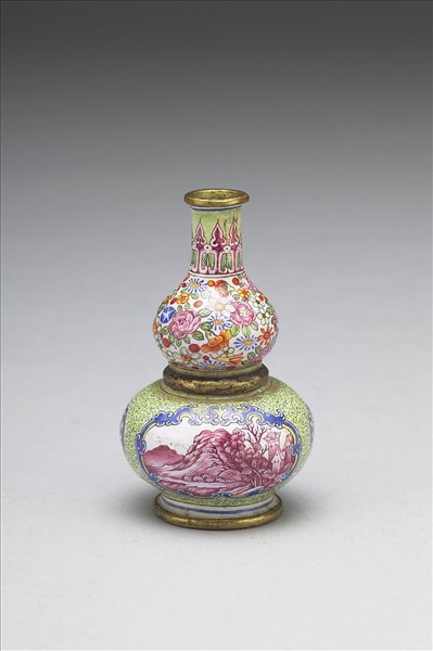 銅胎畫琺瑯山水瓶