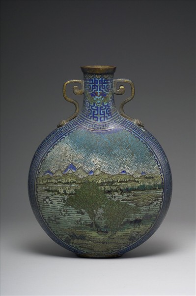 掐絲琺瑯春耕圖扁壺