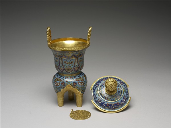 掐絲琺瑯獸面紋甗