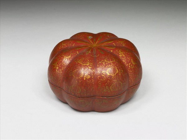 紅漆描金瓜式盒