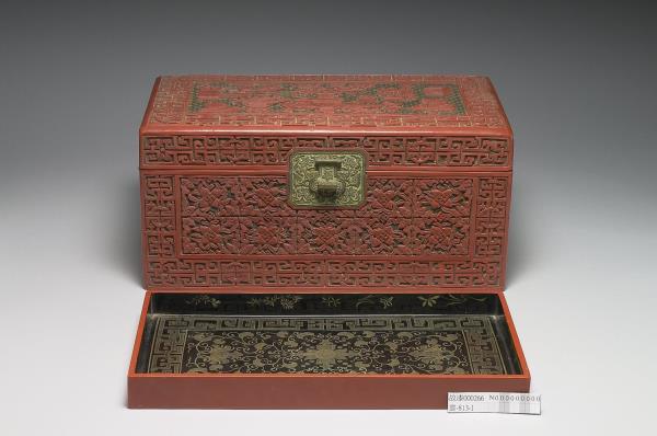 剔彩博古圖長方匣