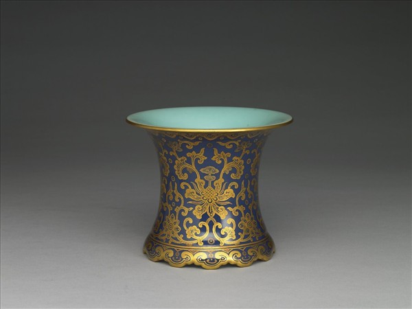 洋彩玲瓏轉旋瓶