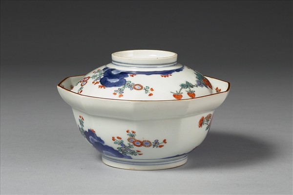 青花五彩花卉紋十方蓋碗