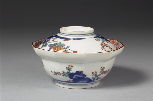 青花五彩花卉紋十方蓋碗