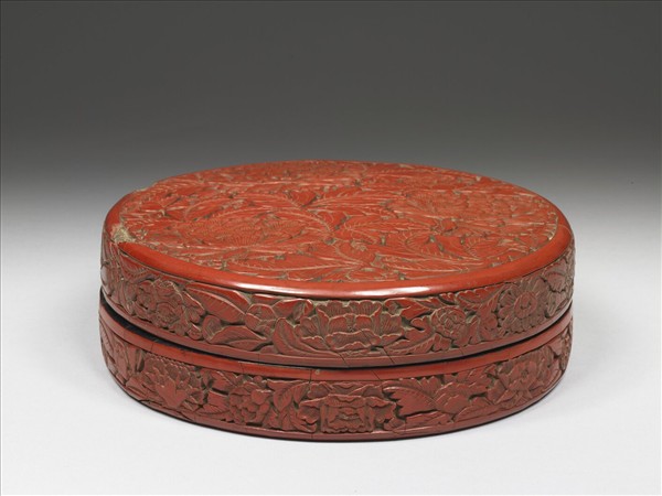 Round box with peony decor Carved red lacquerware Ming dynasty by Unknown artist