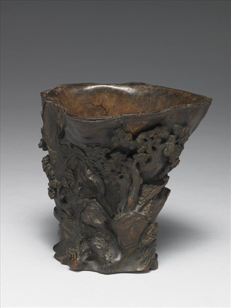 沉香木雕山水筆筒