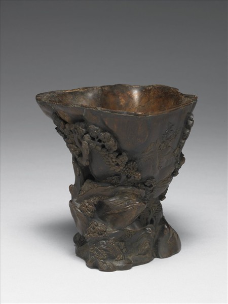 沉香木雕山水筆筒