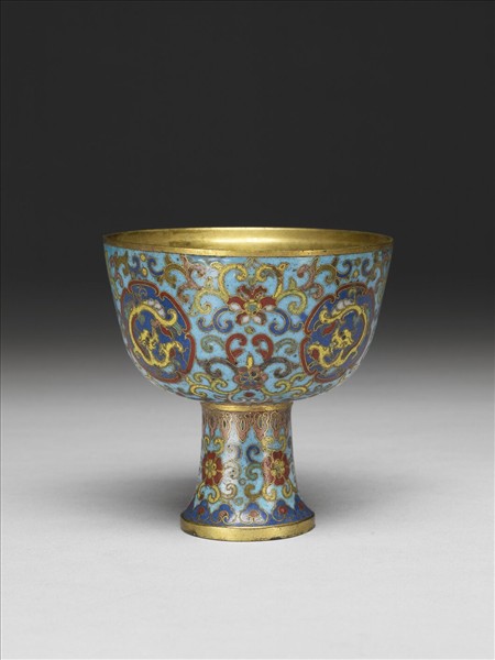 掐絲琺瑯高足杯