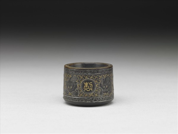 犀角嵌金銀絲扳指