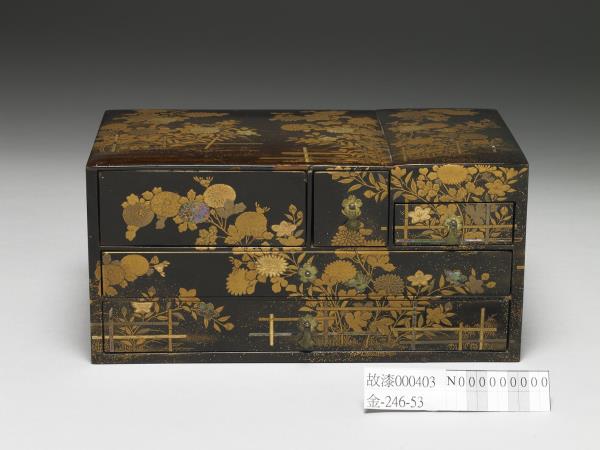 蒔繪菊籬螺鈿三層屜盒