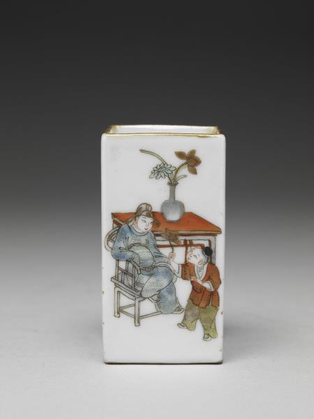 五彩人物圖四方筒