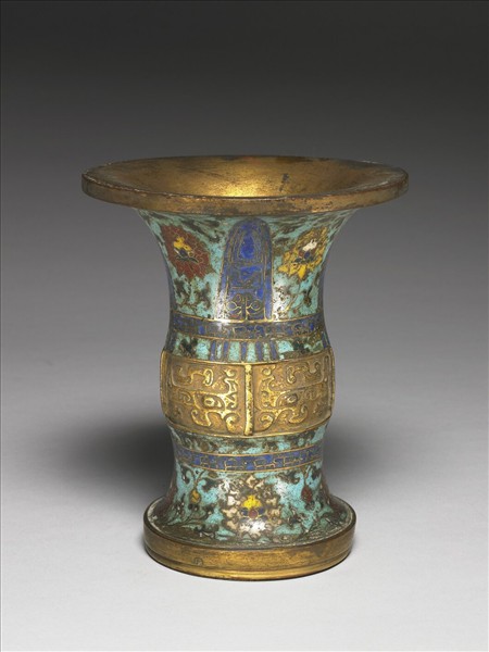 掐絲琺瑯獸面番蓮紋尊