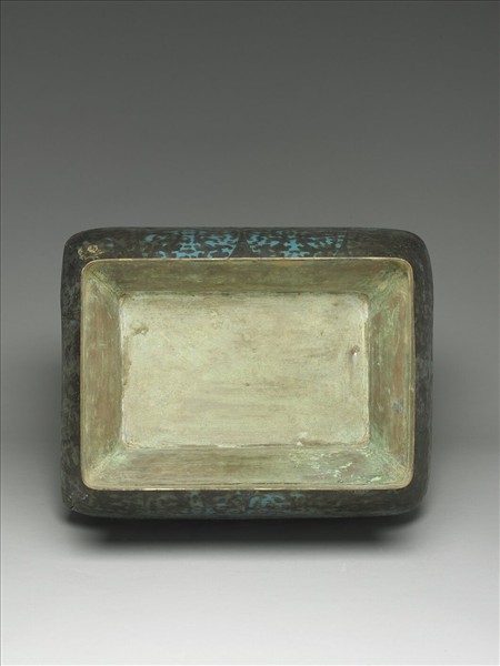 掐絲琺瑯獸面紋龍耳壺