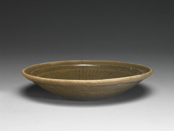 泰國 十四至十五世紀 青瓷印花雙魚盤