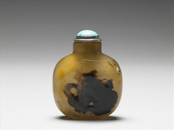 瑪瑙巧雕鼻煙壺