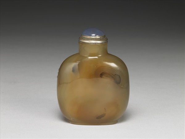 瑪瑙巧雕鼻煙壺