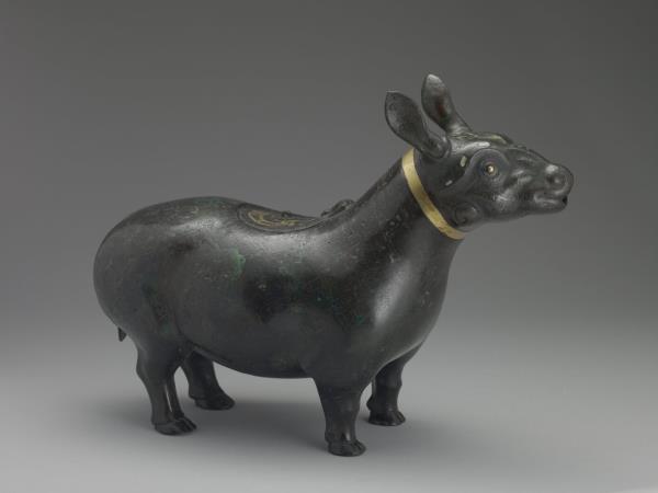 嵌綠松石金屬絲犧尊