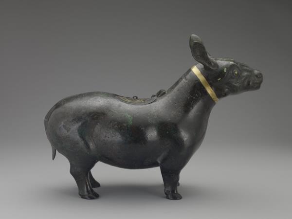 嵌綠松石金屬絲犧尊