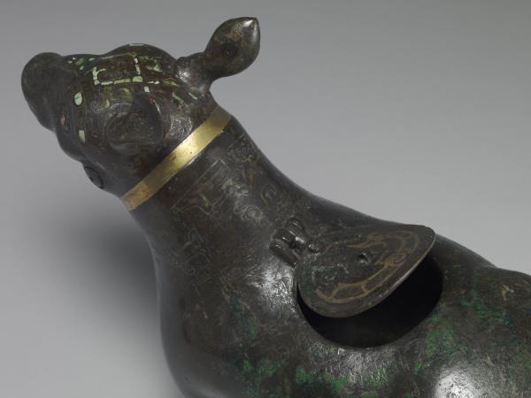 嵌綠松石金屬絲犧尊