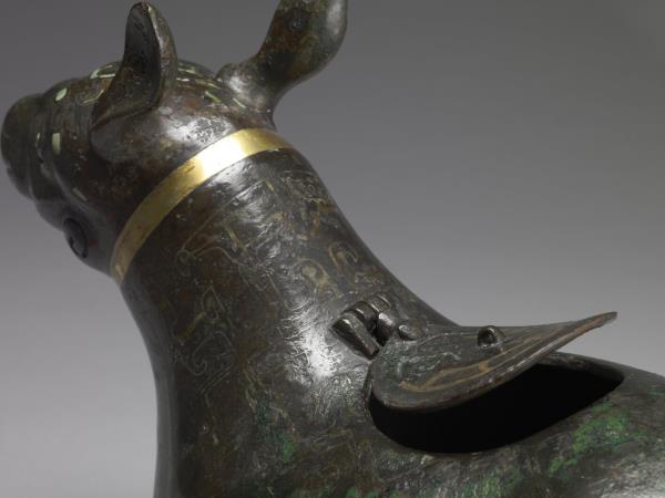 嵌綠松石金屬絲犧尊