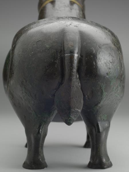 嵌綠松石金屬絲犧尊