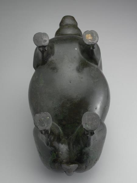 嵌綠松石金屬絲犧尊