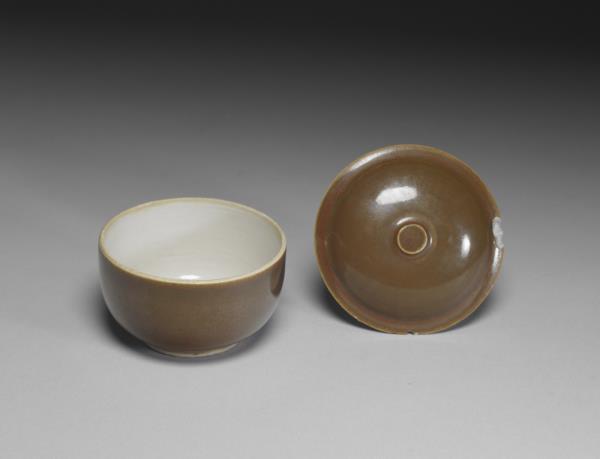 定窯 褐釉蓋杯