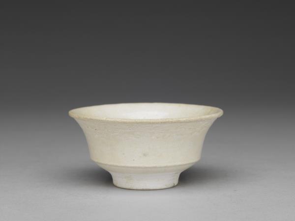 福建窯 白釉折腰杯